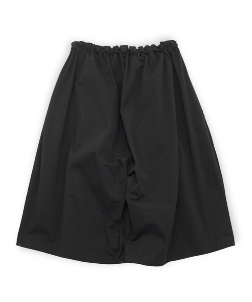my beautiful landlet(マイビューティフルランドレット)の「【my beautiful landlet】 HIGH COUNT COTTON TWILL WIDE HALF PANTS(その他パンツ・メンズ・ブラック・1/0)」の5枚目の写真