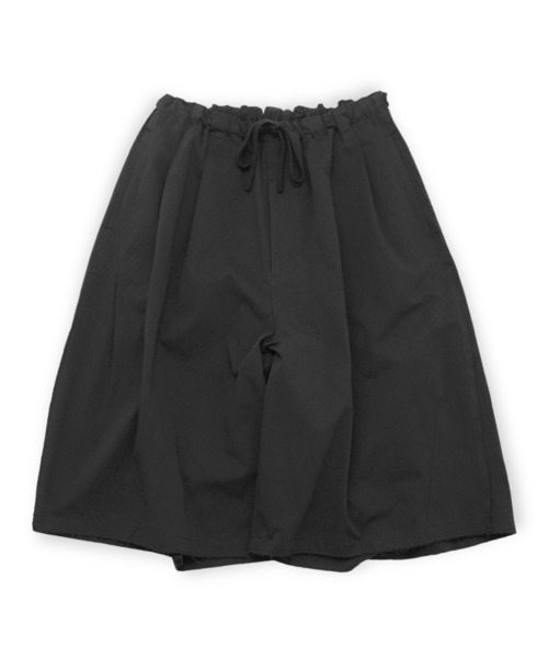 my beautiful landlet(マイビューティフルランドレット)の「【my beautiful landlet】 HIGH COUNT COTTON TWILL WIDE HALF PANTS(その他パンツ・メンズ・ブラック・1/0)」の10枚目の写真