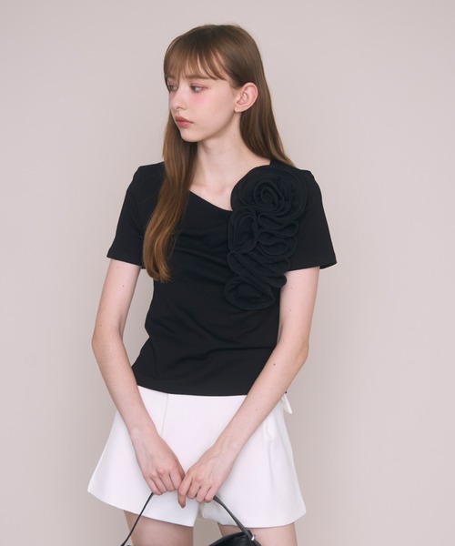 Noelie(ノエリー)の「ローズTee(Tシャツ/カットソー・レディース・ホワイト/ブラック・FREE)」の8枚目の写真