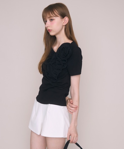 Noelie(ノエリー)の「ローズTee(Tシャツ/カットソー・レディース・ホワイト/ブラック・FREE)」の9枚目の写真