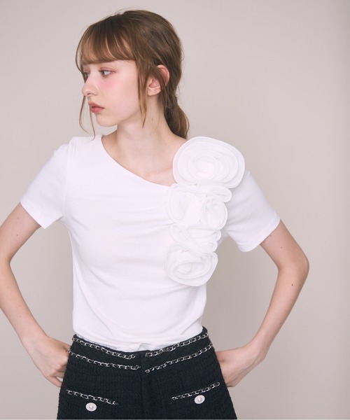 Noelie(ノエリー)の「ローズTee(Tシャツ/カットソー・レディース・ホワイト/ブラック・FREE)」の16枚目の写真
