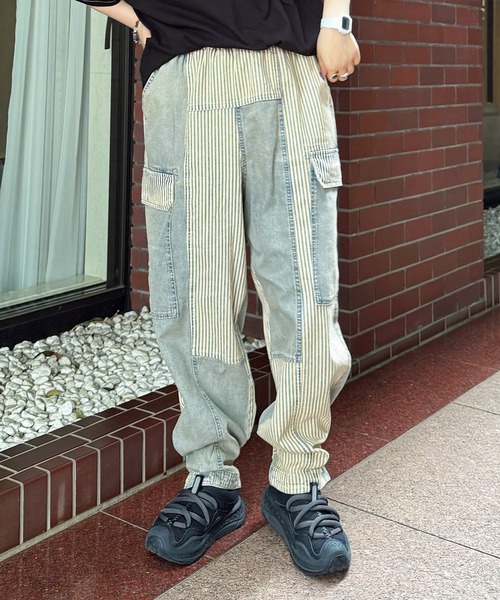 DOUBLE NAME(ダブルネーム)の「パネルヒッコリーオーバーダイデニムパンツ(デニムパンツ・レディース・ブルー/インディゴブルー・FREE)」の5枚目の写真