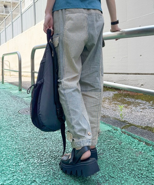 DOUBLE NAME(ダブルネーム)の「パネルヒッコリーオーバーダイデニムパンツ(デニムパンツ・レディース・ブルー/インディゴブルー・FREE)」の16枚目の写真