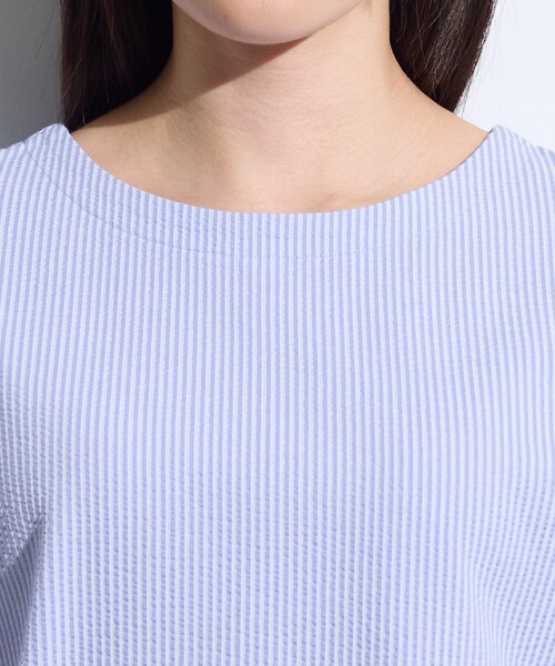INDIVI(インディヴィ)の「【洗える/凹凸素材】デザインTシャツ(Tシャツ/カットソー・レディース・ネイビー/ライトブルー/ネイビー系5・40/15 /05/13/38)」の17枚目の写真