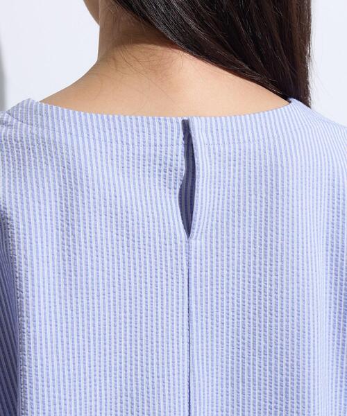 INDIVI(インディヴィ)の「【洗える/凹凸素材】デザインTシャツ(Tシャツ/カットソー・レディース・ネイビー/ライトブルー/ネイビー系5・40/15 /05/13/38)」の9枚目の写真