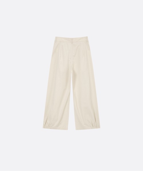 les fees love filles(レフェラブフィユ)の「Sculpted Tailored Trousers(その他パンツ・レディース・ブラック/アイボリー・FREE)」の4枚目の写真