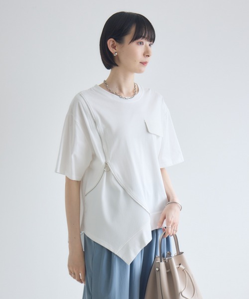 Paradise Picnic(パラダイスピクニック)の「アシメジップデザインTシャツ(Tシャツ/カットソー・レディース・ホワイト/ブラック/チャコールグレー/レッド・FREE)」の2枚目の写真