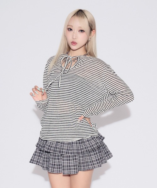 tinkerend(ティンカーエンド)の「Sheer Border Ribbon Blouse / シアーリボン付きブラウス(Tシャツ/カットソー・レディース・ブラック/ライトピンク・FREE)」の1枚目の写真