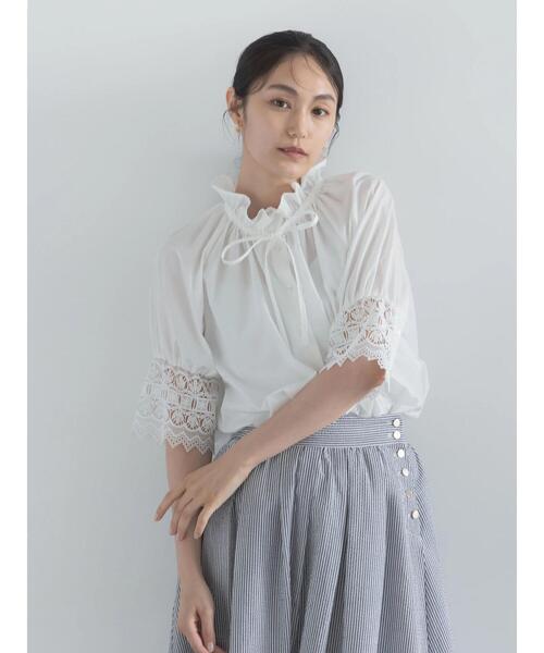 Te chichi(テチチ)の「レースカフスハーフスリーブブラウス(シャツ/ブラウス・レディース・オフホワイト/ブルー/ブラック・F)」の10枚目の写真