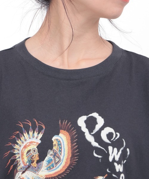 チチカカ（チチカカ）の「汗染み防止パウワウプリントプルオーバー（Tシャツ/カットソー・レディース・アイボリー/チャコールグレー/ブルーグリーン・FREE）」の12枚目の写真