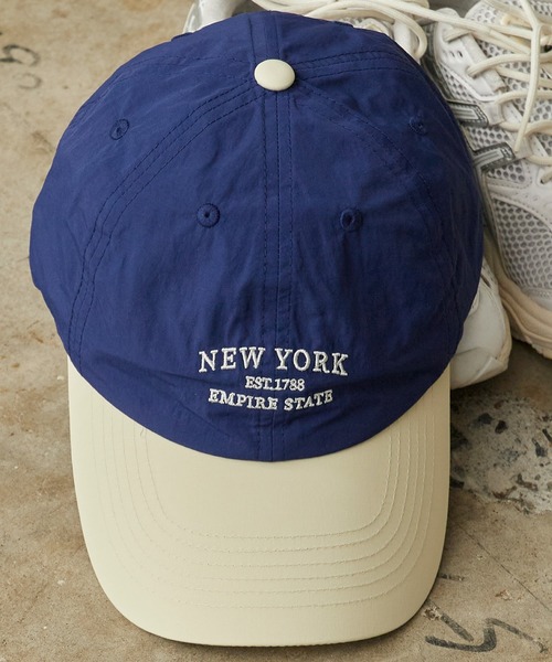 Chick(チック)の「2-Tone NEWYORK Baseball Cap / 2トーン NEWYORK ベースボールキャップ カーブバイザー レディース 2026年夏 夏服(キャップ・レディース・ホワイト/ブラック/ベージュ/ネイビー/イエロー・FREE)」の4枚目の写真