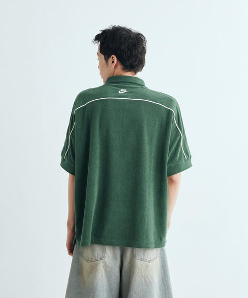 NIKE(ナイキ)の「ナイキ スポーツウェア クラブ メンズ フレンチテリー ポロ / Nike Sportswear Club Men's French Terry Polo IQ6274-323 Fir(ポロシャツ・メンズ・カモフラージュ・L/M/S/2XL/XS/XL)」の2枚目の写真