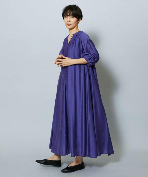 MOGA(モガ)の「シャイニーローンタンブラーAラインシルエットワンピース(ワンピース・レディース・チャコールグレー/パープル・2)」の14枚目の写真