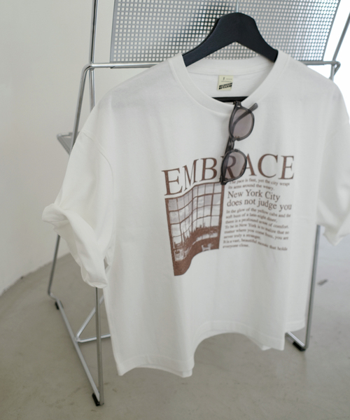 SCREEN STARS(スクリーンスターズ)の「《追加》SCREEN STARS SLOBE別注 ショートニュースペーパーTEE(Tシャツ/カットソー・レディース・ピンク/ホワイト・FREE)」の1枚目の写真