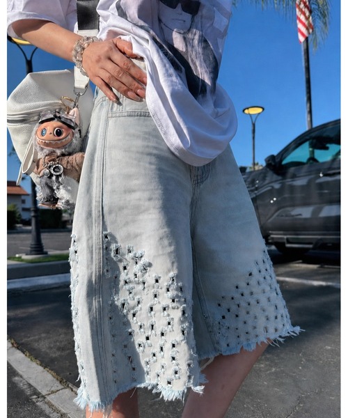 inst.ALL(インストール)の「パンチングダメージデニムルーズハーフパンツ(デニムパンツ・レディース・サックスブルー・L/S)」の5枚目の写真