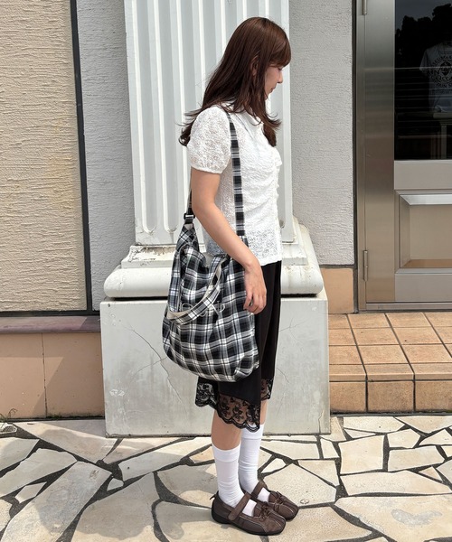 kutir(クティール)の「kutirlune/チェック柄2wayバッグ(トートバッグ・レディース・ブラック/イエロー/ブルー/ネイビー・FREE)」の16枚目の写真