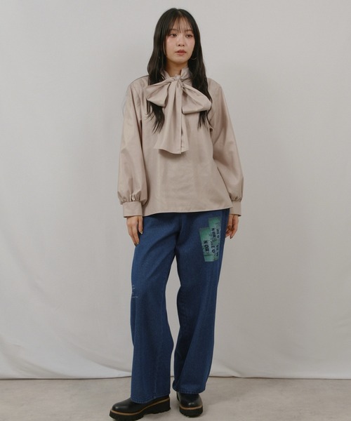palm RICHE(ポームリシュ)の「無地ボウタイブラウス(シャツ/ブラウス・レディース・ブラック/ブルー/アイボリー・M)」の4枚目の写真