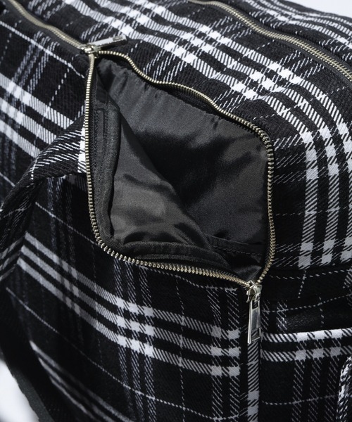 XLARGE(エクストララージ)の「PLAID TOTE BAG(トートバッグ・メンズ・ブラウン/ブラック/オリーブ・ONE SIZE)」の12枚目の写真