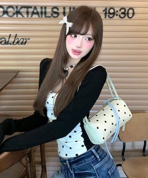 AVYL(アヴィル)の「ドット柄トップス(Tシャツ/カットソー・レディース・ブラック・M)」の3枚目の写真