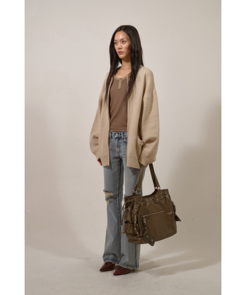 DEINET(ダイニット)の「RIPPED DAMAGE BOOTS CUT DENIM IN BLUE(デニムパンツ・レディース・その他・S/M)」の3枚目の写真