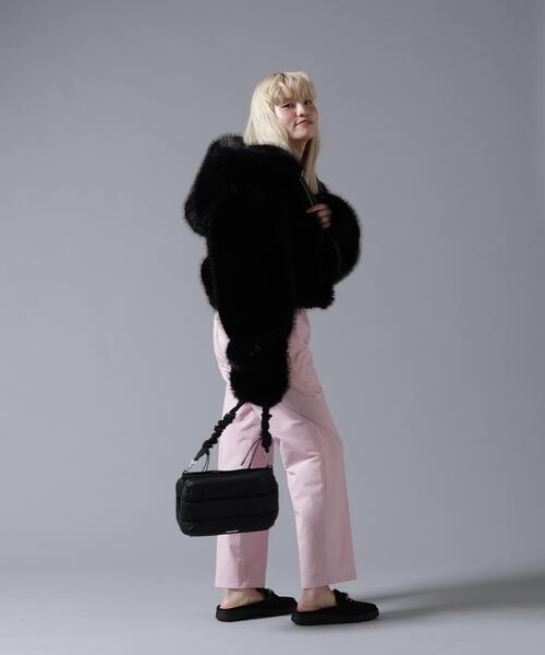 BEAVER(ビーバー)の「B omnivore/ビーオムニボー ECO FUR HOOD BLOUSON(ブルゾン・レディース・ブラック/グレー・FREE)」の18枚目の写真