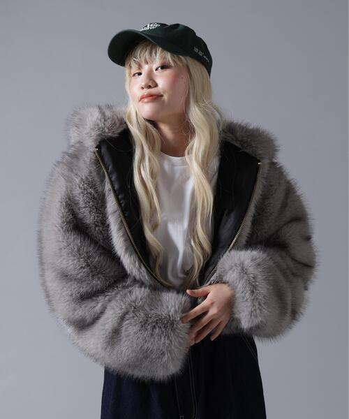 BEAVER(ビーバー)の「B omnivore/ビーオムニボー ECO FUR HOOD BLOUSON(ブルゾン・レディース・ブラック/グレー・FREE)」の22枚目の写真