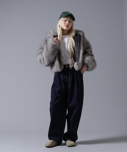 BEAVER(ビーバー)の「B omnivore/ビーオムニボー ECO FUR HOOD BLOUSON(ブルゾン・レディース・ブラック/グレー・FREE)」の3枚目の写真