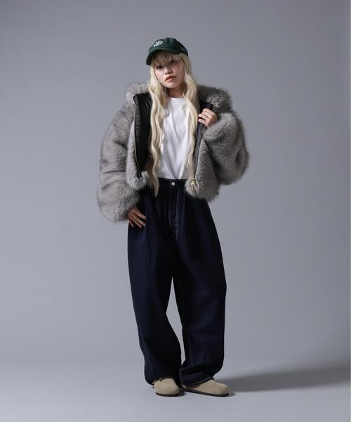 BEAVER(ビーバー)の「B omnivore/ビーオムニボー ECO FUR HOOD BLOUSON(ブルゾン・レディース・ブラック/グレー・FREE)」の4枚目の写真