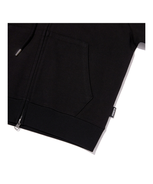 KIRSH（キルシー）の「プレーンスリムフィットフードジップアップ[ブラック]（パーカー・レディース・その他・SMALL/MEDIUM）」の2枚目の写真