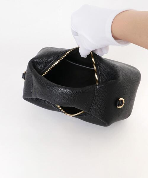 GANNI（ガニー）の「GANNI　HOBO MINI GRAINED（ショルダーバッグ・レディース・ブラック・-）」の3枚目の写真