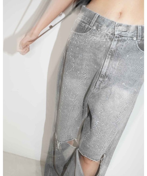 THINGS THAT MATTER(シングス ザット マター)の「SPARKLE DENIM PANTS/スパークルデニムパンツ(デニムパンツ・レディース・ブルー/ブラック・1/2)」の5枚目の写真