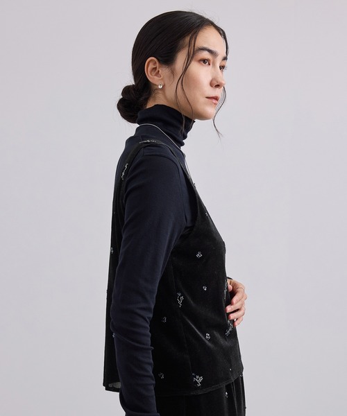 SALON adam et rope'(サロン アダム エ ロペ)の「ビジューメッシュベロアタンク / セットアップ対応(タンクトップ・レディース・ブラック/イエロー系その他5・FREE)」の10枚目の写真