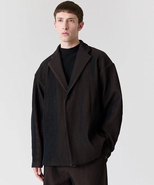 CFCL(シーエフシーエル)の「【CFCL】HYPHA TAILORED COCOON JACKET(テーラードジャケット・メンズ・ブラウン/ブラック・5/3)」の4枚目の写真