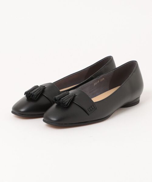tsumori chisato WALK(ツモリチサトウォーク)の「タッセルモチーフカッターパンプス(パンプス・レディース・ブラック・22.5cm/23.0cm/24.0cm/24.5cm/23.5cm)」の1枚目の写真