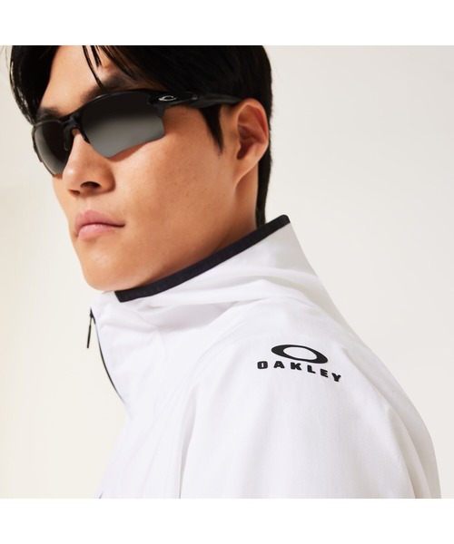 OAKLEY(オークリー)の「オークリー ENHANCE TECH DRYSHELL JACKET 1.0/パーカー/スポーツ・トレーニング/メンズ/OAKLEY(ブルゾン・メンズ・ブラック/ホワイト・XS/XL/L/M/S)」の15枚目の写真