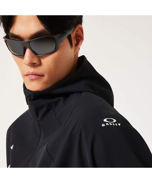 OAKLEY(オークリー)の「オークリー ENHANCE TECH DRYSHELL JACKET 1.0/パーカー/スポーツ・トレーニング/メンズ/OAKLEY(ブルゾン・メンズ・ブラック/ホワイト・XS/XL/L/M/S)」の6枚目の写真