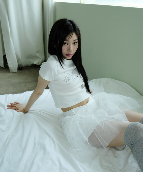 SHAKIRI(シャキリ)の「Sweat Lil Kiri Top_White(Tシャツ/カットソー・レディース・その他・FREE)」の1枚目の写真