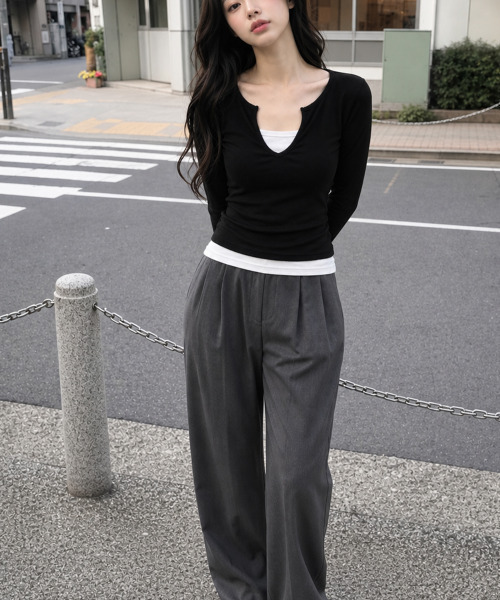 VIVID LADY(ビビッドレディー)の「バイカラー フェイクレイヤード 長袖トップス(Tシャツ/カットソー・レディース・ブラック/チャコールグレー/ネイビー/ブラウン・FREE)」の20枚目の写真