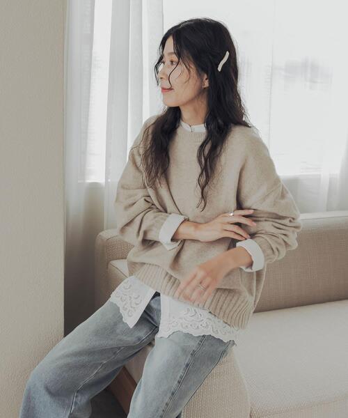 URBAN RESEARCH DOORS(アーバンリサーチドアーズ)の「裾スカラップレースブラウス(シャツ/ブラウス・レディース・オフホワイト/ブラック・FREE)」の4枚目の写真