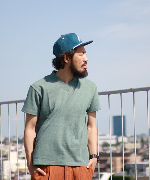 NATAL DESIGN(ネイタルデザイン)の「【ネイタルデザイン】Vネック ヘンプティ ヘヴィ-/V-NECK HEMP TEE HEAVY (Tシャツ/カットソー・メンズ・ナチュラル/ネイビー/ブラック/ブルー系その他/ブラック系その他/バイオレット/グリーン・MEDIUM/X-SMALL/SMALL/LARGE/X-LARGE)」の4枚目の写真