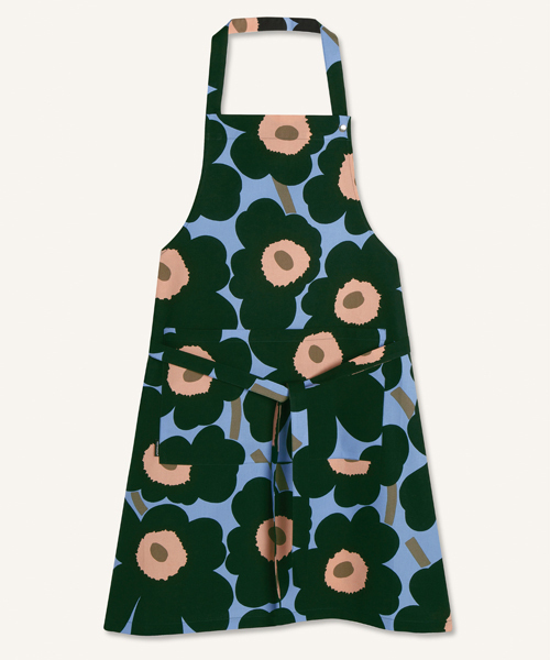 marimekko（マリメッコ）の「PIENI UNIKKO / Apron（エプロン・レディース・ダークブルー/ブルー系その他/オレンジ系その他/レッド系その他/ライラック/イエロー/ブルー/グリーン/イエロー×グレー/レッド/サックスブルー/カーキ/ブラウン/パープル/ブラック/ホワイト/ライトブルー/ワインレッド/ピンク/モスグリーン/ダークグリーン/ネイビー/ボルドー/オレンジ/スカイブルー/ホワイト系その他・FREE）」の11枚目の写真