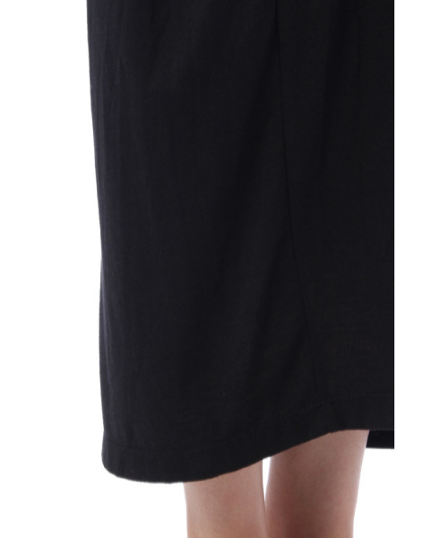 AZUL by moussy(アズールバイマウジー)の「バックドレープタンクOP(Tシャツ/カットソー・レディース・ブラック/トップグレー/キャメル・SMALL/LARGE/MEDIUM)」の7枚目の写真