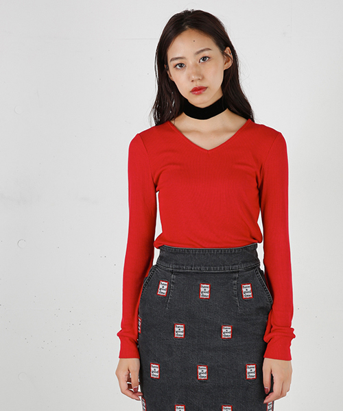 MOUSSY(マウジー)の「2WAY LACE UP TOP J(Tシャツ/カットソー・レディース・ブラック/オフホワイト/キャメル/ワインレッド・FREE)」の4枚目の写真