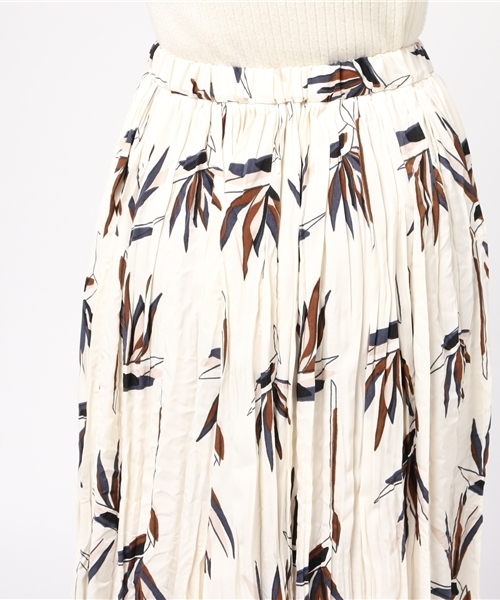 DouDou（ドゥドゥ）の「プリントギャザースカート（スカート・レディース・ホワイト/キャメル・FREE）」の7枚目の写真