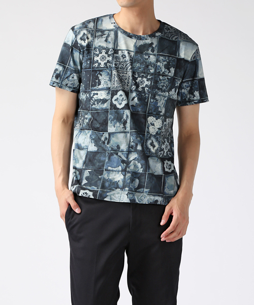 Paul Smith Collection ポールスミスコレクション の Rose Tile Print T Shirt 299m Tシャツ カットソー Wear