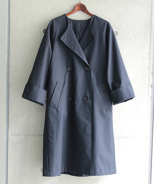 laboratory work(ラボラトリーワーク)の「ノーカラーオーバートレンチコート(その他アウター・レディース・ベージュ/ネイビー・MEDIUM)」の19枚目の写真