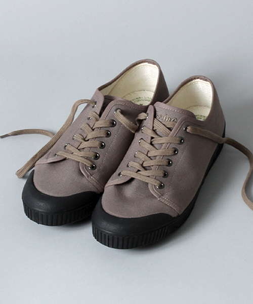 Spring Court（スプリングコート）の「spring court × International Gallery BEAMS / G2（スニーカー・メンズ・ホワイト/アッシュブラウン/ネイビー・39/40/41/42/43）」の3枚目の写真