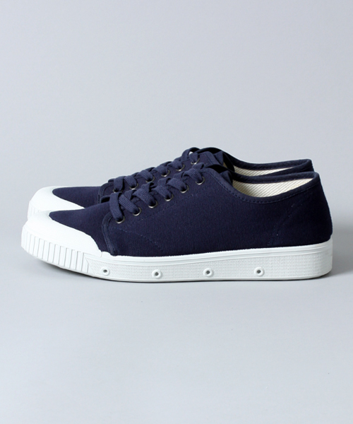 Spring Court（スプリングコート）の「spring court × International Gallery BEAMS / G2（スニーカー・メンズ・ホワイト/アッシュブラウン/ネイビー・39/40/41/42/43）」の6枚目の写真