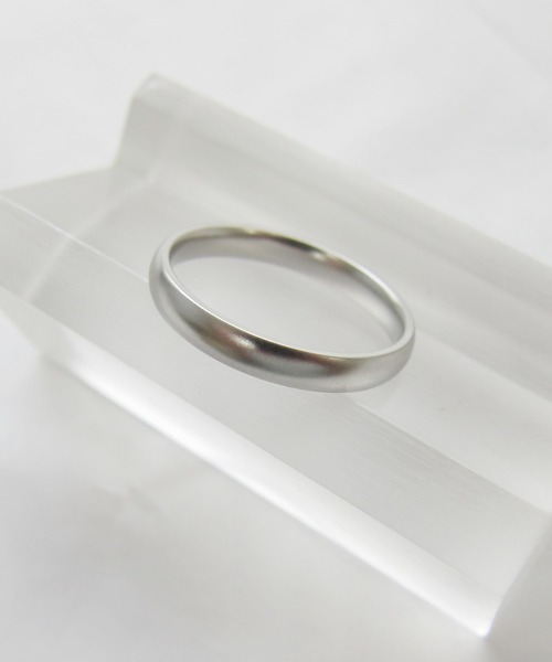 TONE SELECT GOODS(トーンセレクトグッズ)の「【vie】ステンレス甲丸リング/4カラー/金属アレルギーフリー(リング・レディース・ピンク/シルバー/シルバー系その他/ピンク系その他・#10/#13/#18/#21/#17/#19/#7/#8/#9/#11/#12/#15/#20/#5/#6/#16/#14/#4/#1/#3/#2)」の4枚目の写真