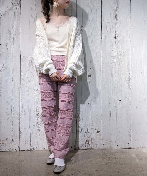 one after another NICE CLAUP（ワンアフターアナザーナイスクラップ）の「畦編みニットカーディガン（カーディガン/ボレロ・レディース・アイボリー/モカ/ミント/ピンク・FREE）」の21枚目の写真